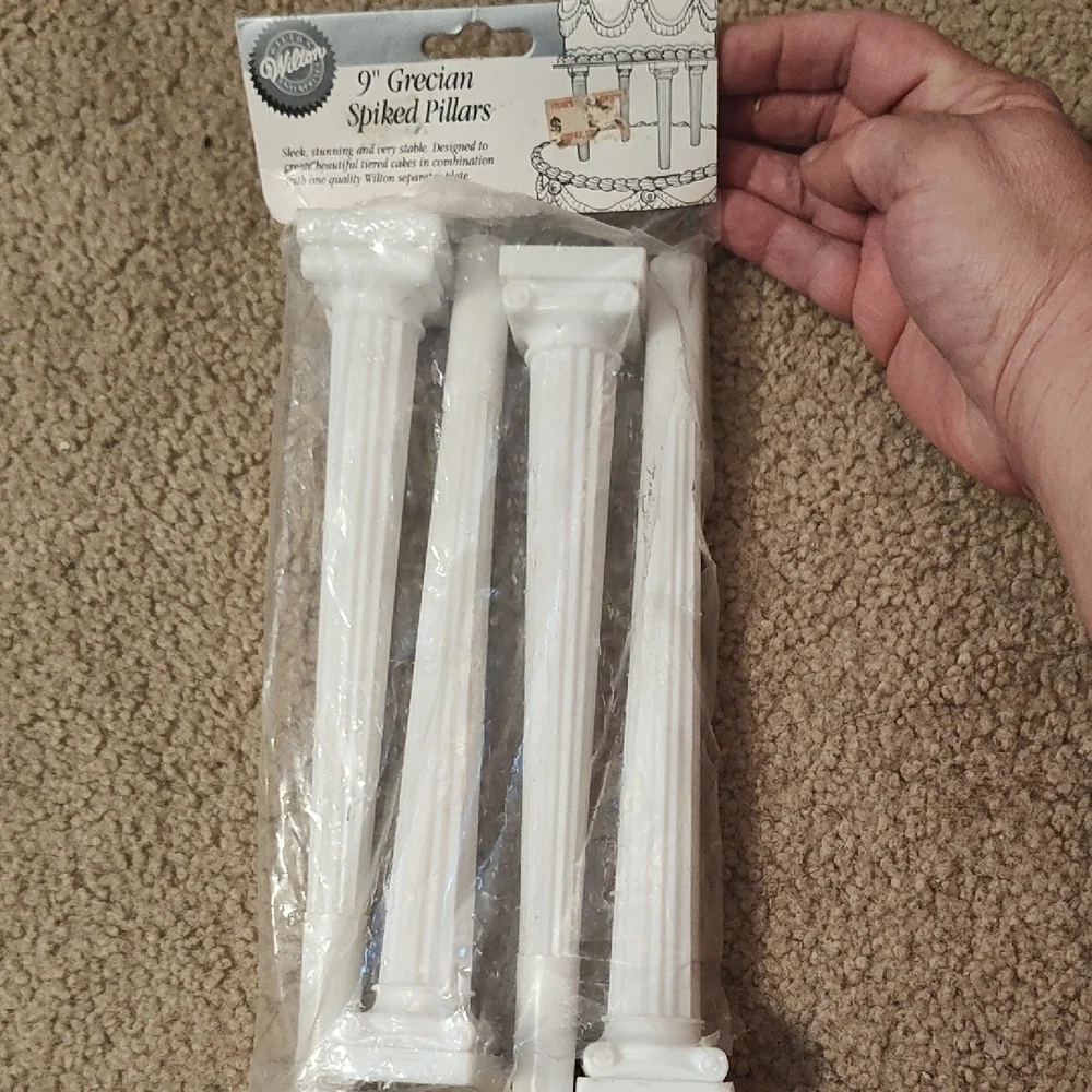 Wilton White Cake Toppers Elegant Design